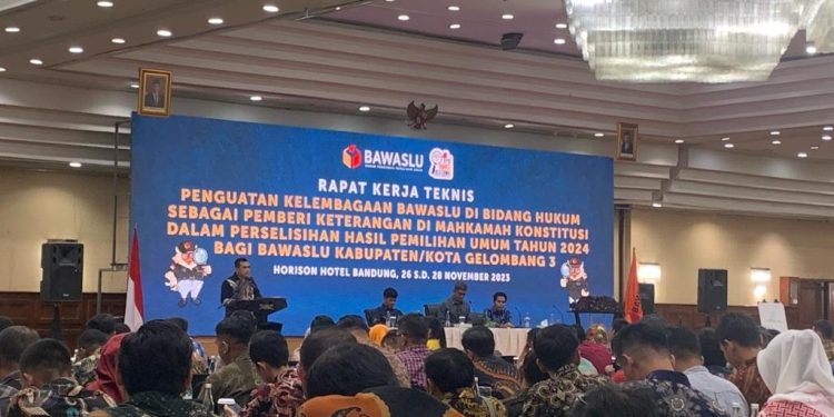 Rakernis Hukum sebagai Pemberi Keterangan di MA