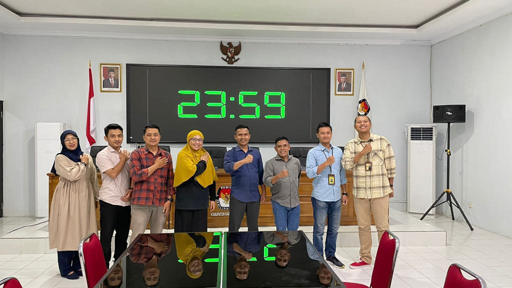 Pengawasan Penyerahan LADK hingga pukul 23.59 WIB