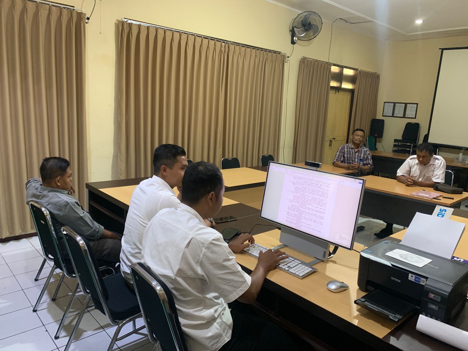 Bawaslu Karanganyar Proses Informasi Awal Dugaan Pelanggaran Netralitas ASN