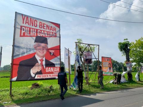 Penertiban APK yang tidak sesuai dengan ketentuan perundangan-undangan 