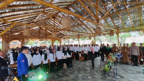 Pelantikan PTPS di salah satu kecamatan Kabupaten Karanganyar