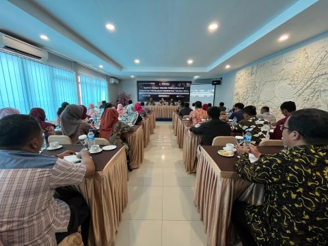 karena nantinya melibatkan tidak cukup jajaran pengawas. Namun juga melibatkan koordinasi dengan teman-teman pantarlih.