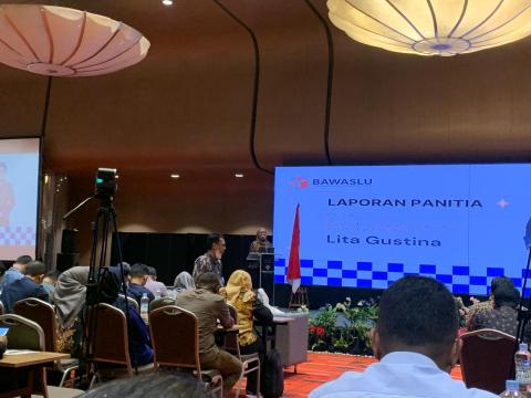 Pembukaan acara oleh Kepala Pusdatin Bawaslu RI