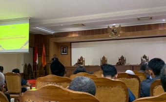 Bawaslu Karanganyar Ikuti Rakor Jateng Persiapan Monev Keterbukaan Informasi Publik 