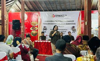 Bawaslu Karanganyar Bersama Komisi II DPR RI Gelar Sosialisasi