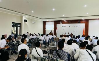 Bawaslu Karanganyar Ikuti Evaluasi Pelayanan Informasi Masa Pemilihan Tahun 2024 dan Finalisasi Video Dokumenter